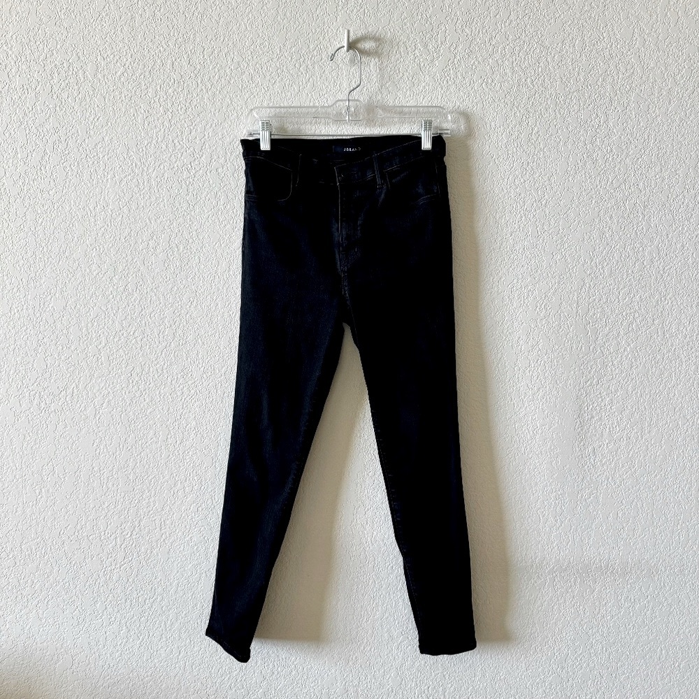 J Brand Alana High Rise Cropped Jeans in black, size 29